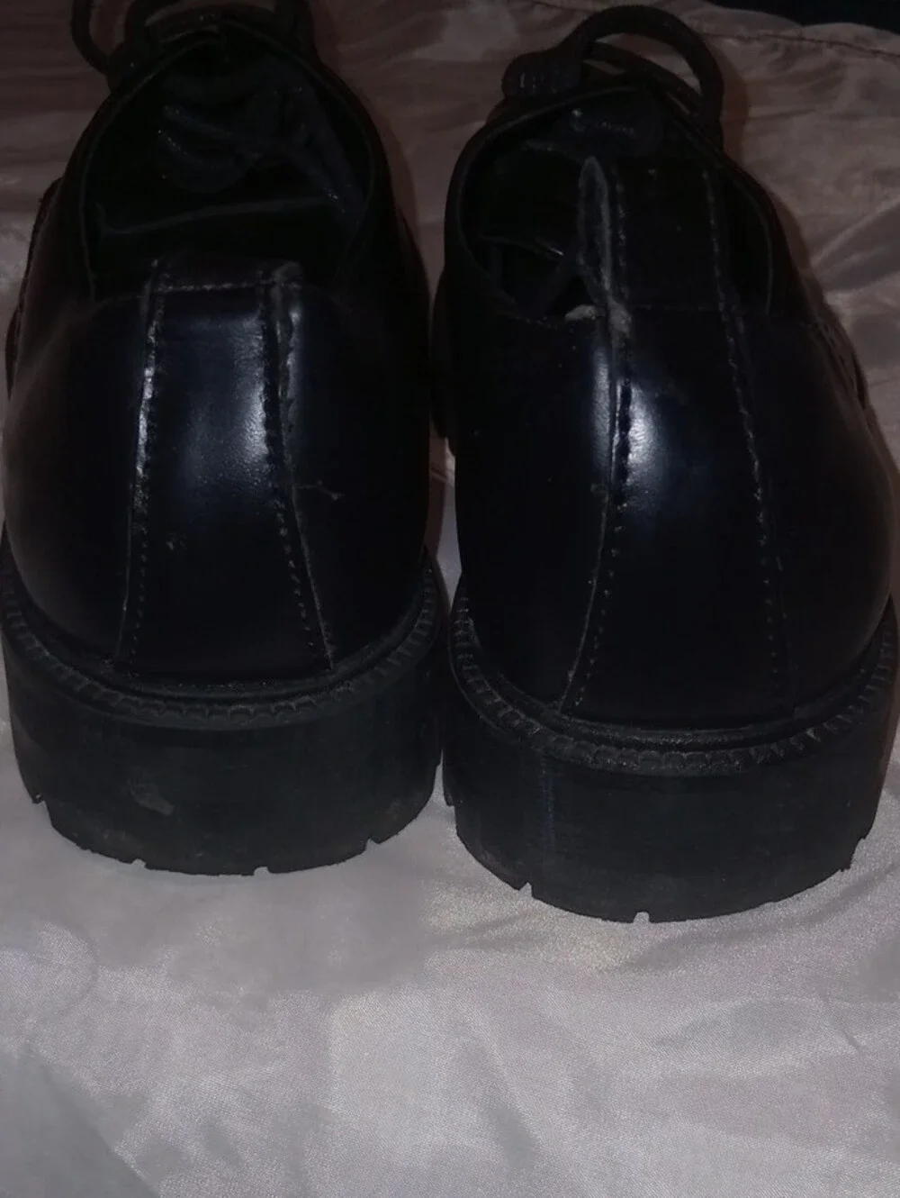 Zara polished black